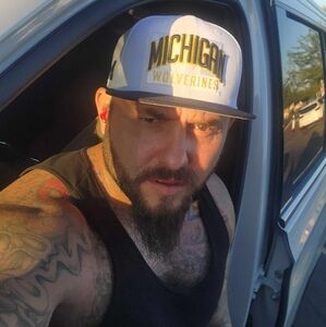 Meet your Posher, Henry